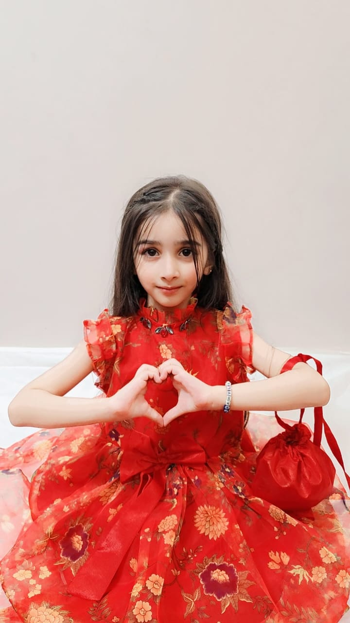 Elegant Red Floral Princess Dress for Girls – Festive & Party Wear
